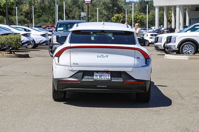 Used 2024 Kia EV6 Light RWD image 4