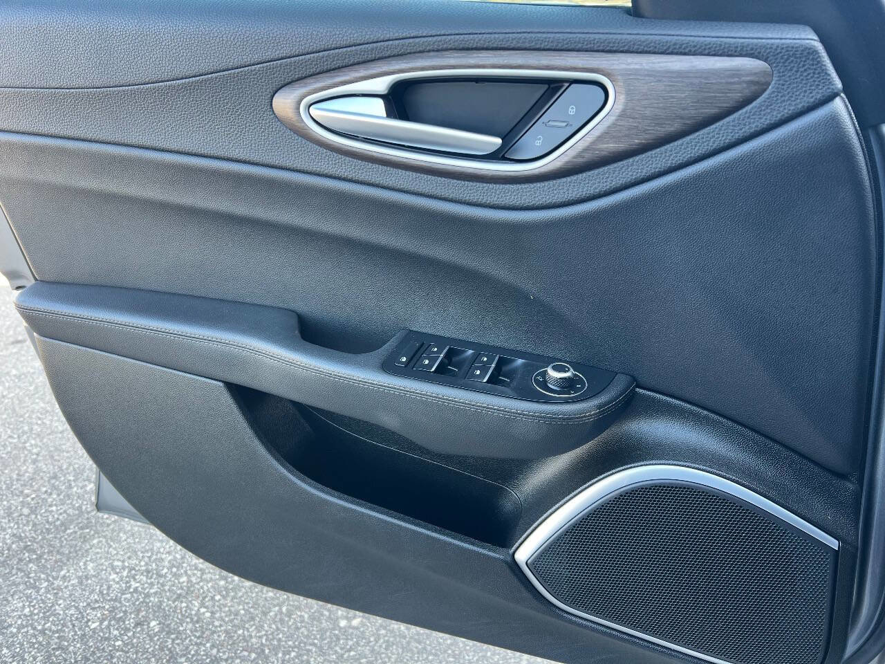 Used 2017 Alfa Romeo Giulia Ti image 20