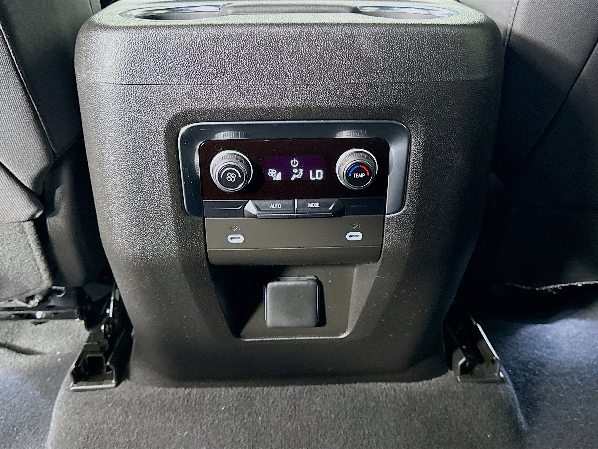 Used 2023 Chevrolet Tahoe LS RWD image 25