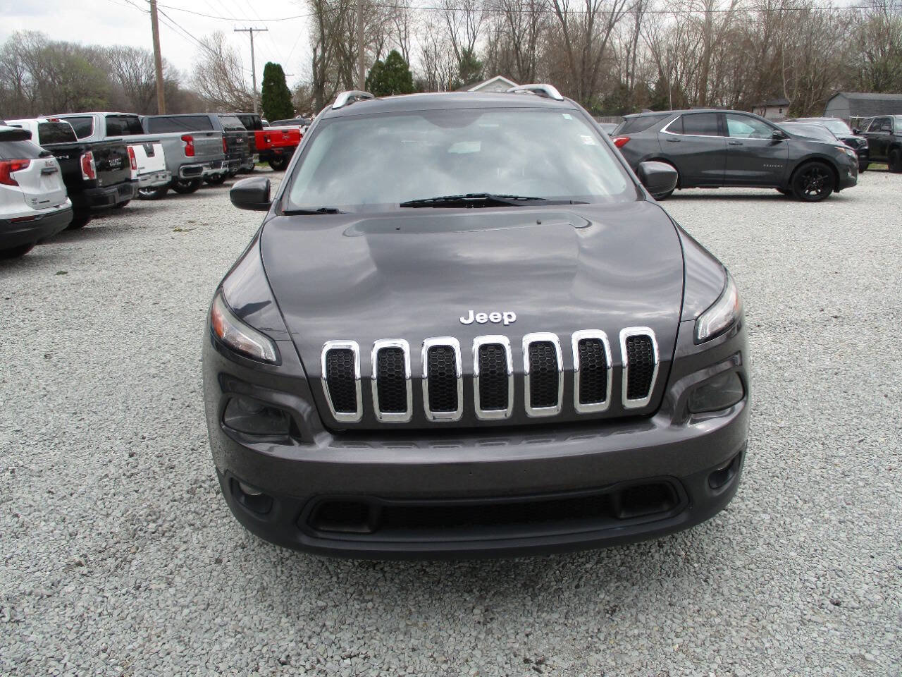 Used 2016 Jeep Cherokee Latitude w/ Cold Weather Group image 11