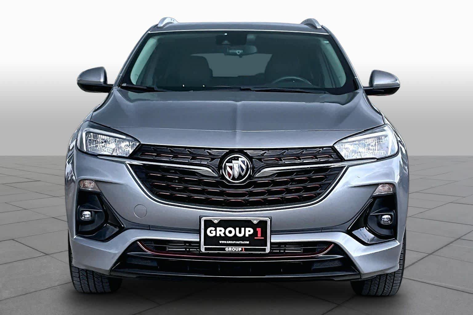 Used 2023 Buick Encore GX Select w/ Sport Touring Package FWD image 4