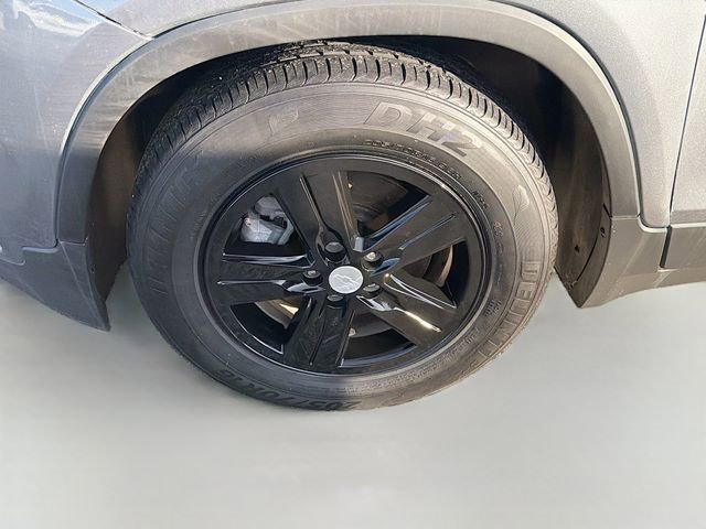 Used 2020 Chevrolet Trax LT w/ Driver Confidence Package image 27