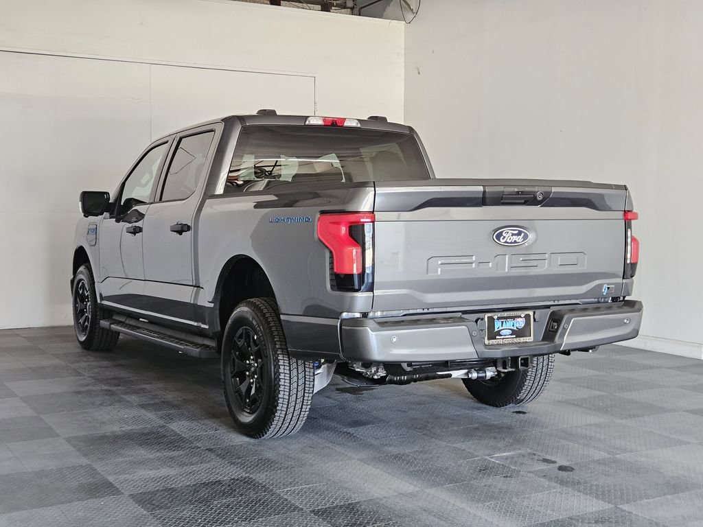New 2025 Ford F150 Lightning XLT image 6
