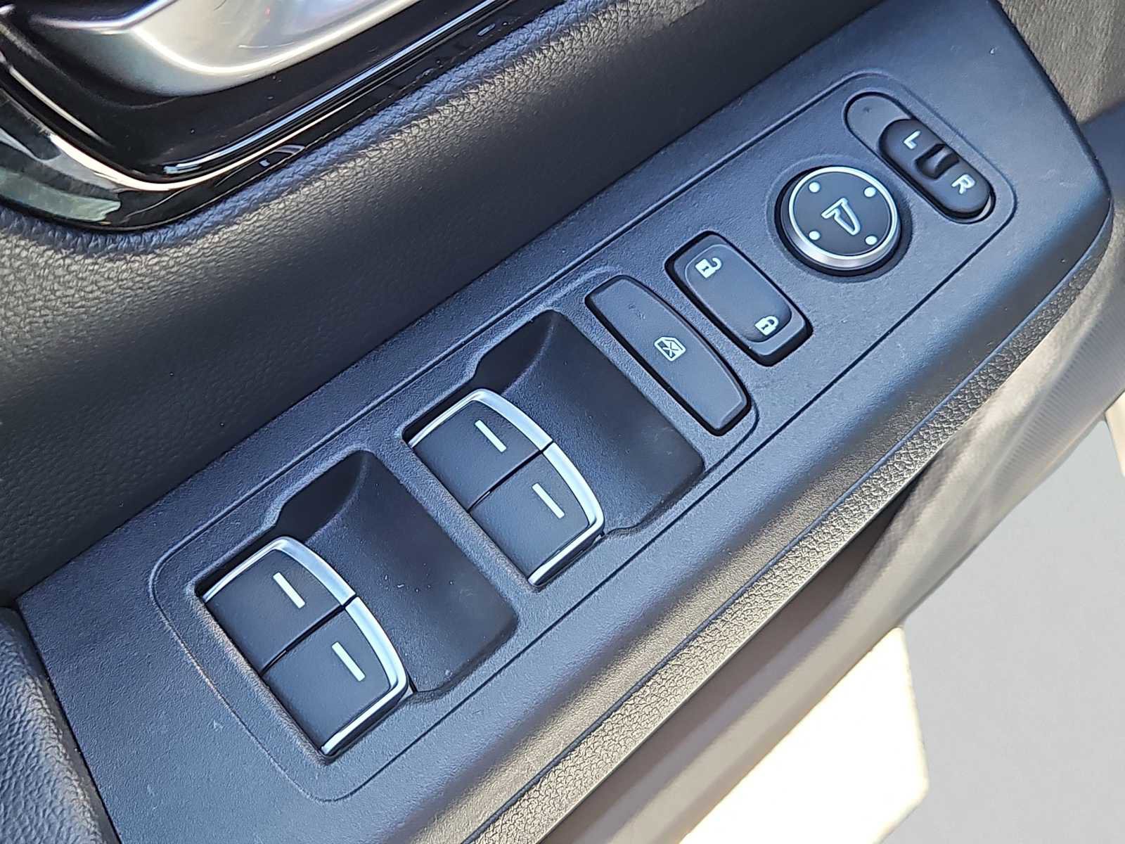 Certified 2023 Honda CR-V Sport Touring image 28