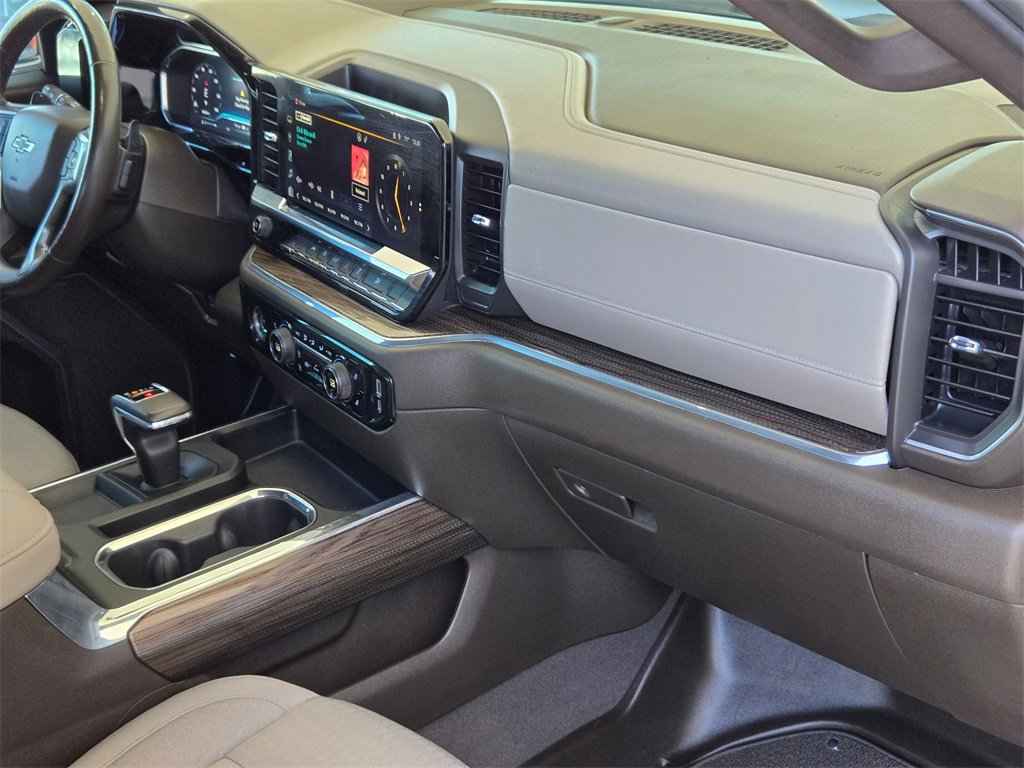 Used 2024 Chevrolet Silverado 1500 RST w/ Protection Package image 24