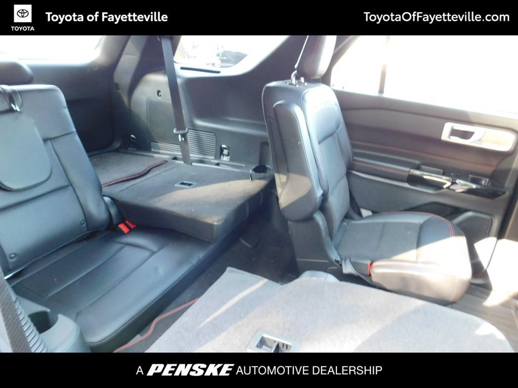 Used 2023 Ford Explorer ST-Line w/ Class IV Trailer Tow Package RWD image 5