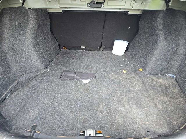 Used 2022 Nissan Versa SV FWD image 16