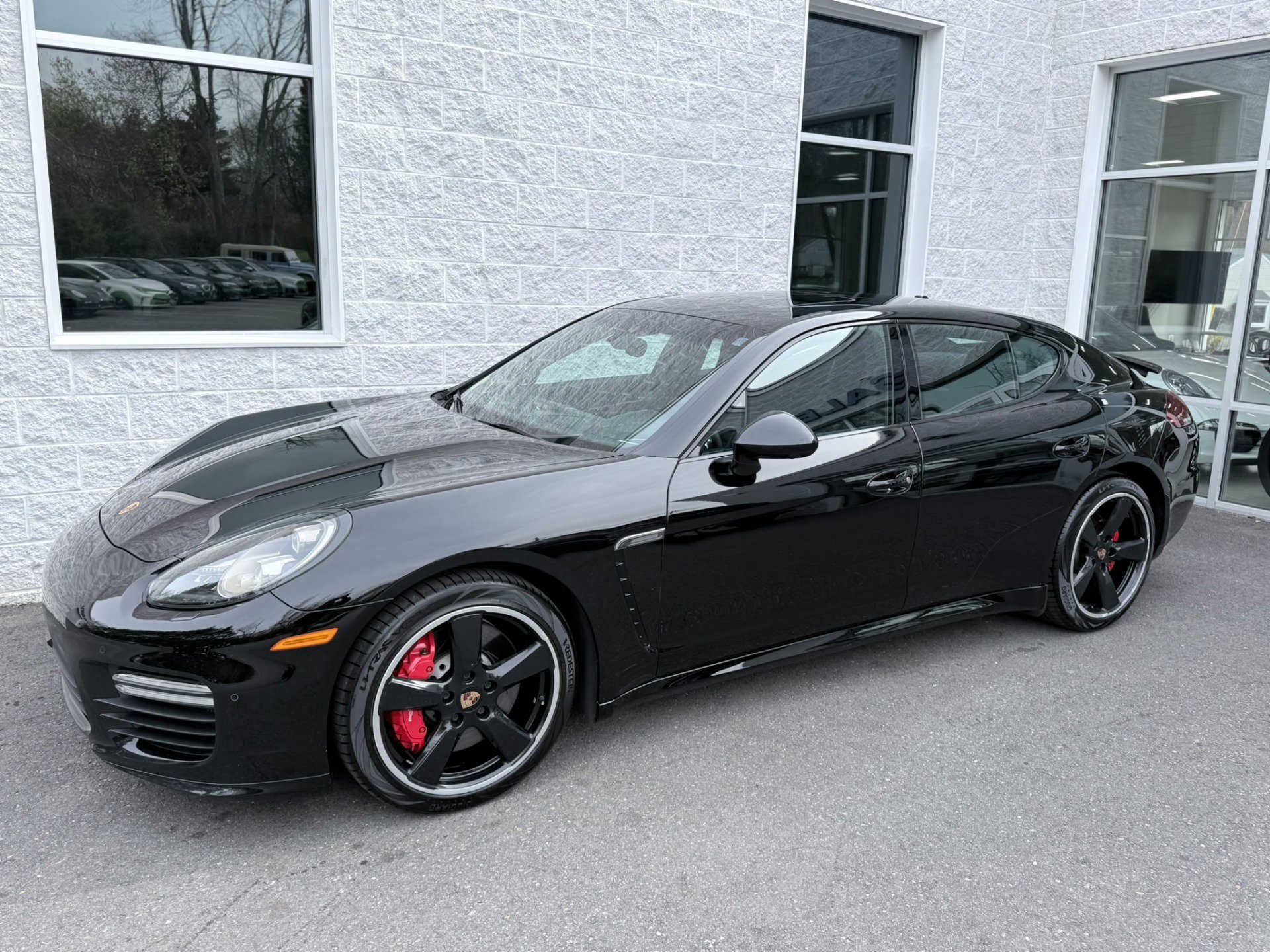 Used 2014 Porsche Panamera AWD/4WD image 2