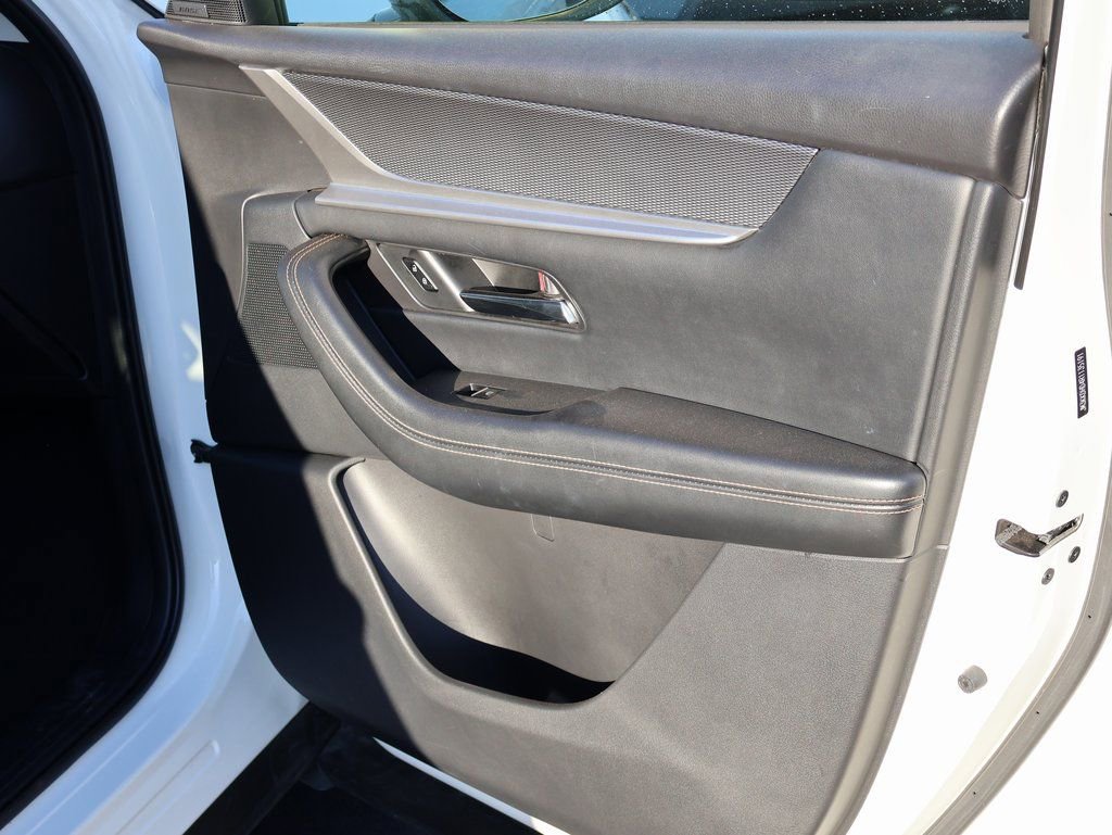 Used 2024 MAZDA CX-90 3.3 Turbo w/ Premium Package image 11