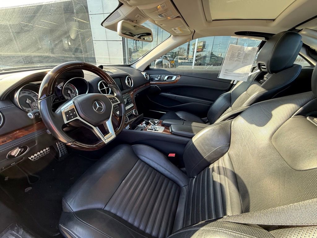 Used 2015 Mercedes-Benz SL 400 image 6