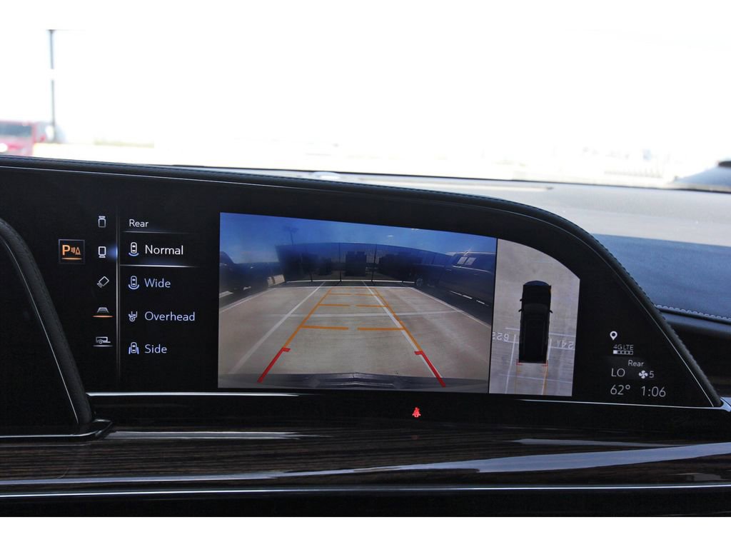 Certified 2024 Cadillac Escalade ESV Premium Luxury image 23