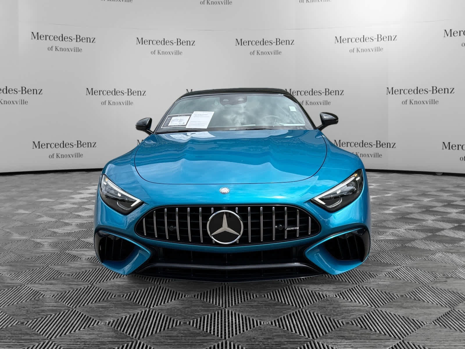 Certified 2023 Mercedes-Benz SL 63 AMG 4MATIC w/ Driver Assistance Package image 7