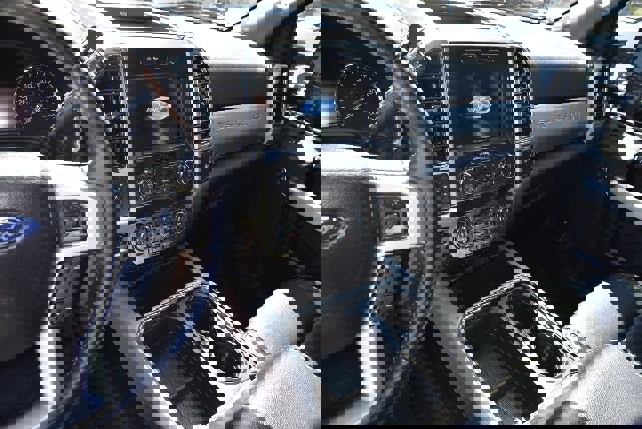 Used 2021 Ford F250 Lariat w/ Lariat Value Package image 9