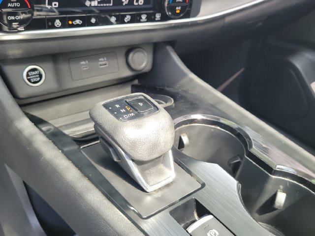 Used 2023 Nissan Rogue SV w/ SV Premium B Package FWD image 24