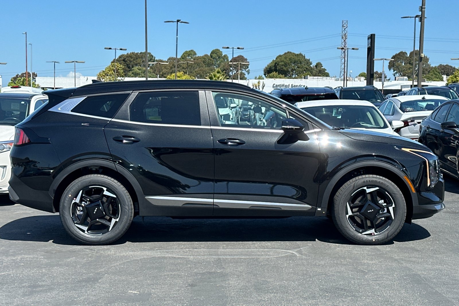 New 2026 Kia Sportage EX w/ EX Panoramic Sunroof Package AWD/4WD image 3