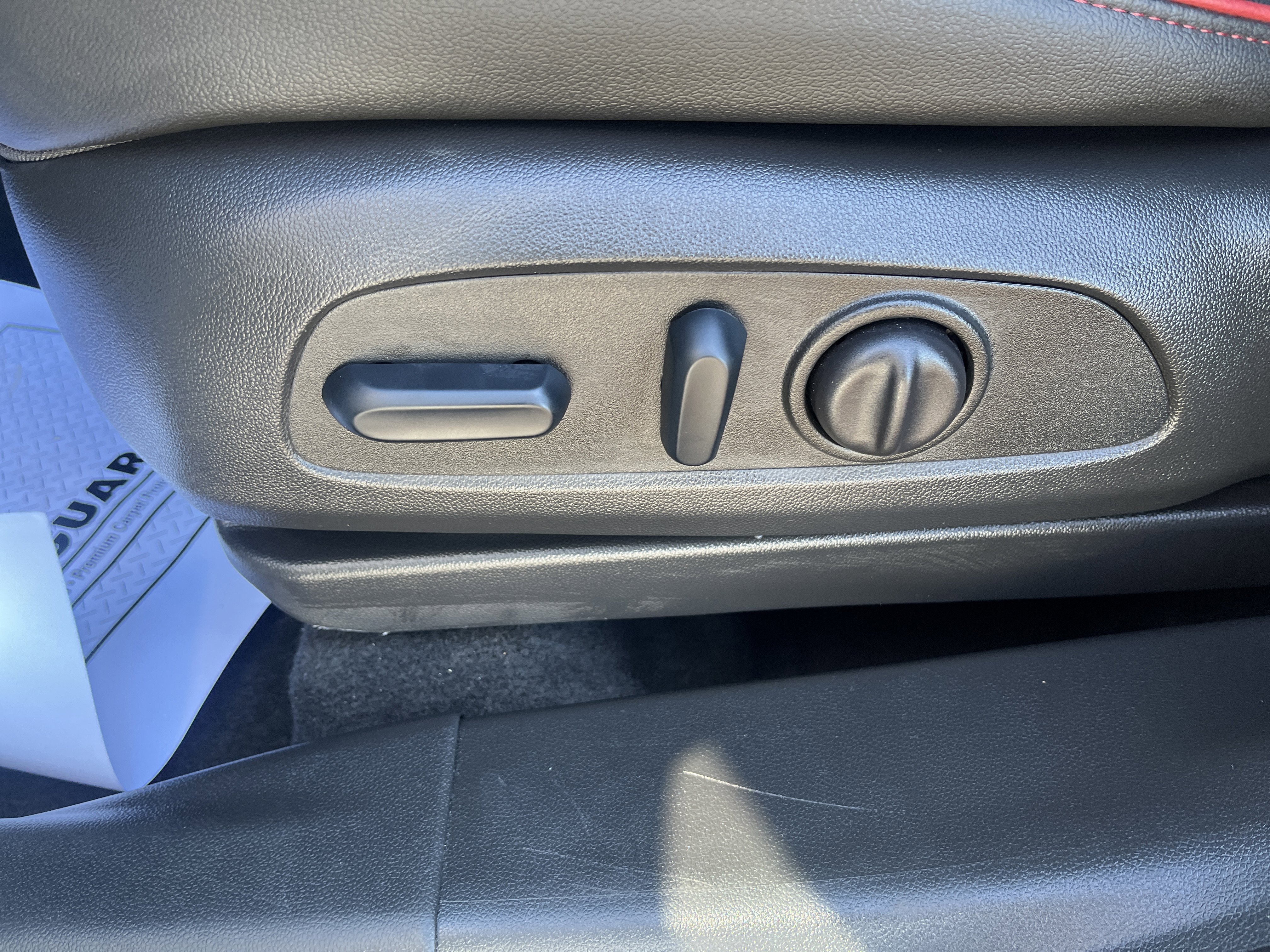 Used 2024 Chevrolet TrailBlazer RS w/ Convenience Package image 10