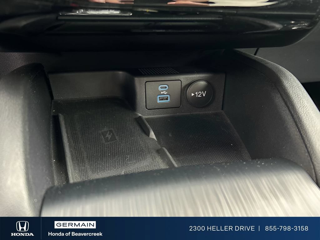 Used 2023 Ford Escape Platinum AWD/4WD image 19