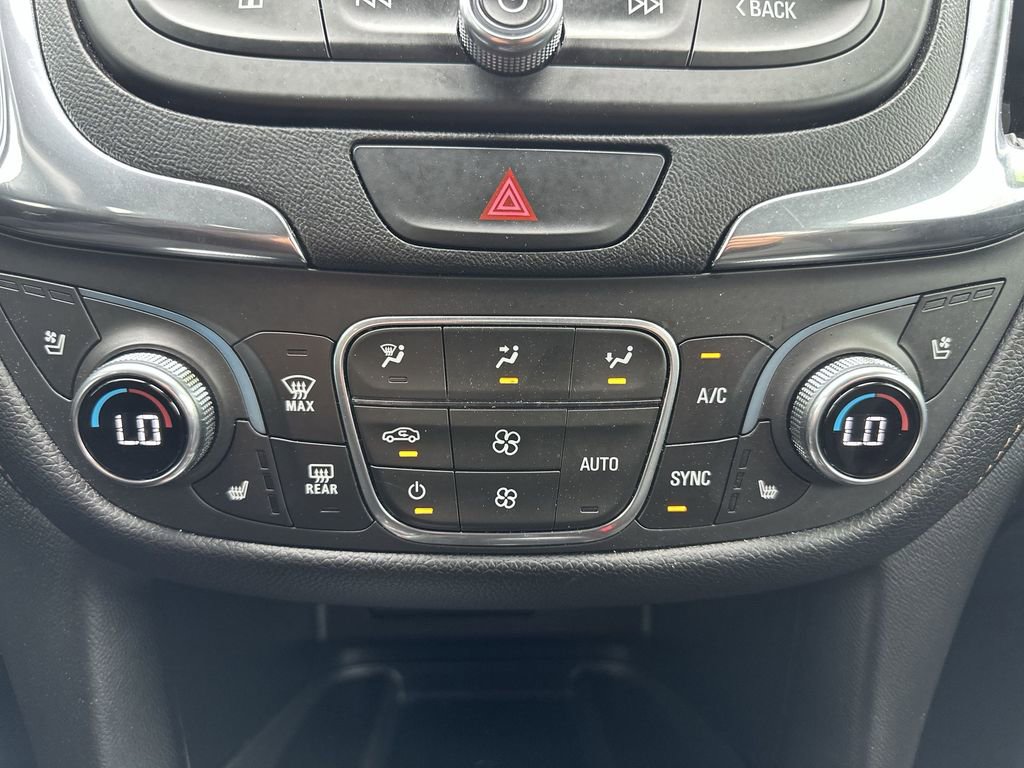 Used 2020 Chevrolet Equinox Premier image 28