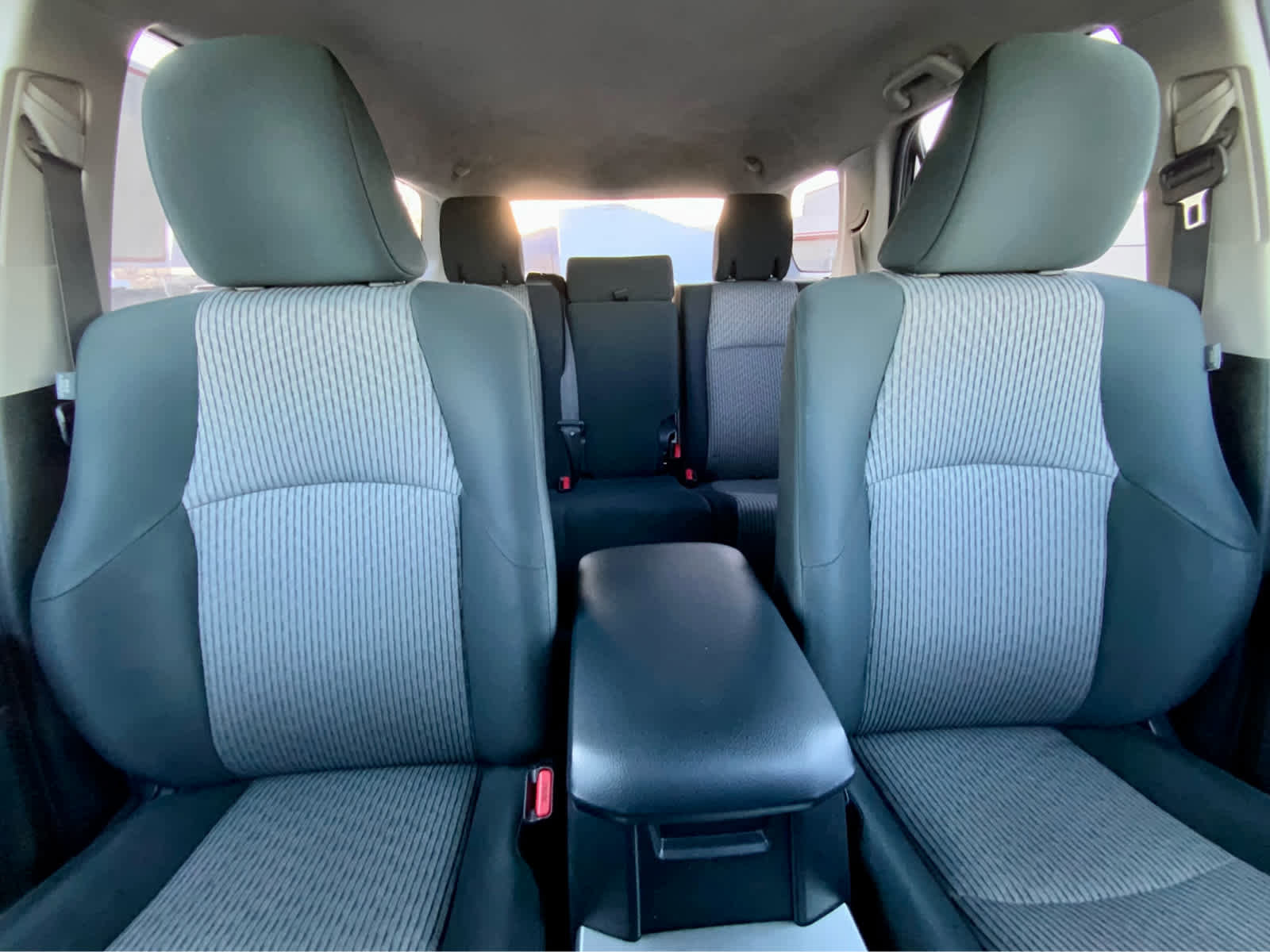 Used 2018 Toyota 4Runner SR5 image 33