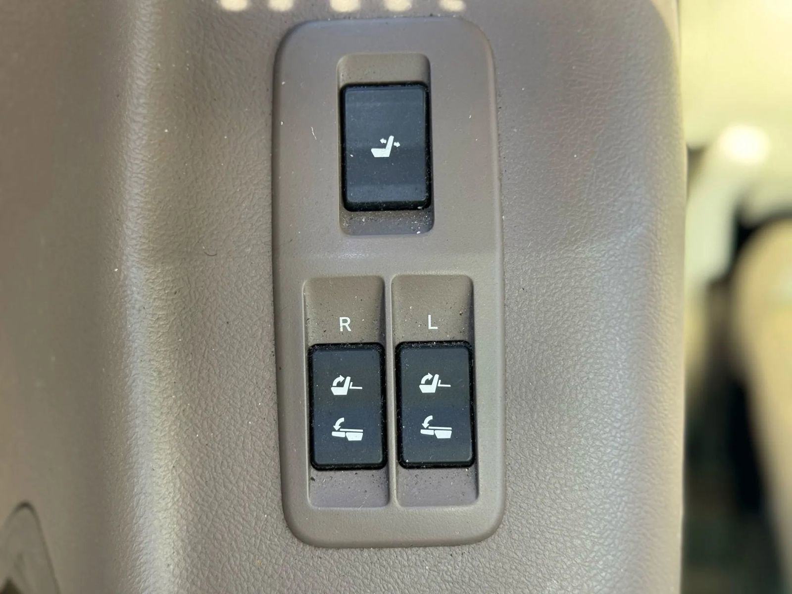 Used 2011 Lexus GX 460 image 13