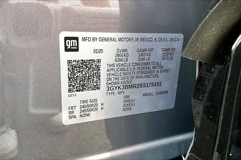 Used 2025 Cadillac Optiq Luxury 1 image 34