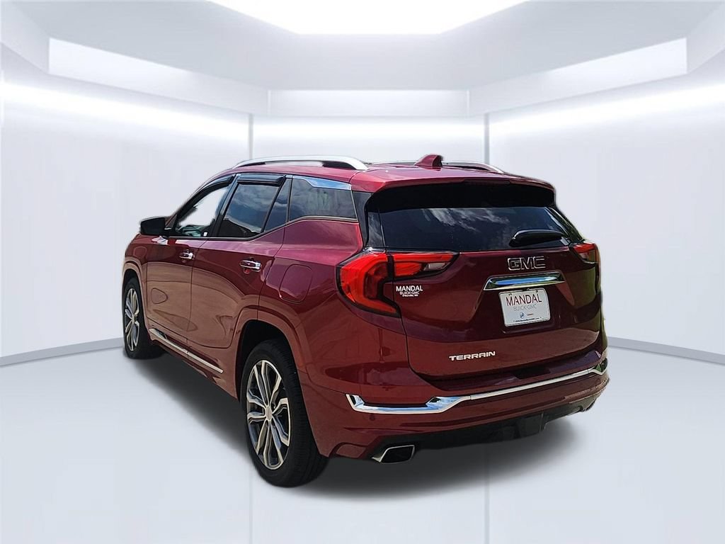 Used 2019 GMC Terrain Denali w/ Advanced Safety Package FWD image 7