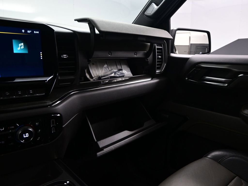 Used 2024 Chevrolet Silverado 1500 ZR2 w/ Technology Package image 32