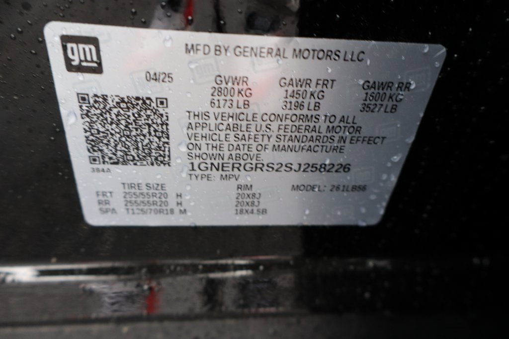 Used 2025 Chevrolet Traverse LT w/ Sun and Wheel Package image 33