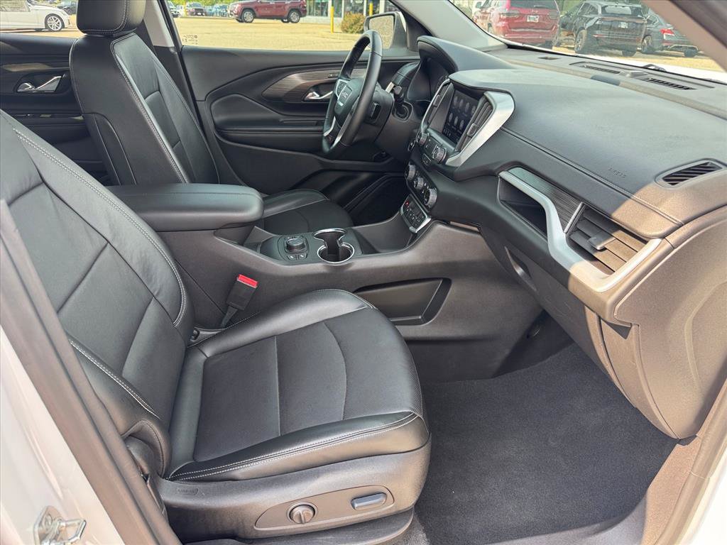 Used 2024 GMC Terrain SLT AWD/4WD image 8