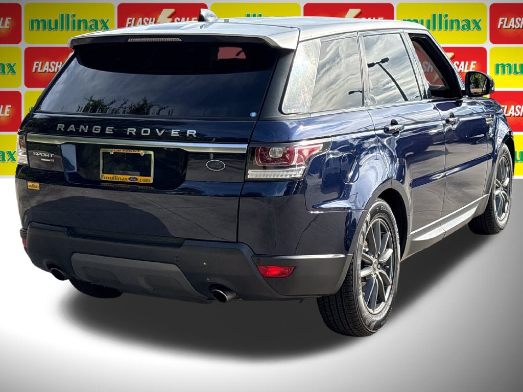 Used 2017 Land Rover Range Rover Sport SE AWD/4WD image 4