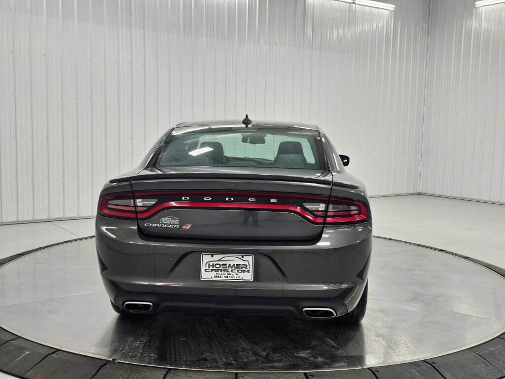 Used 2020 Dodge Charger SXT w/ Plus Group image 28