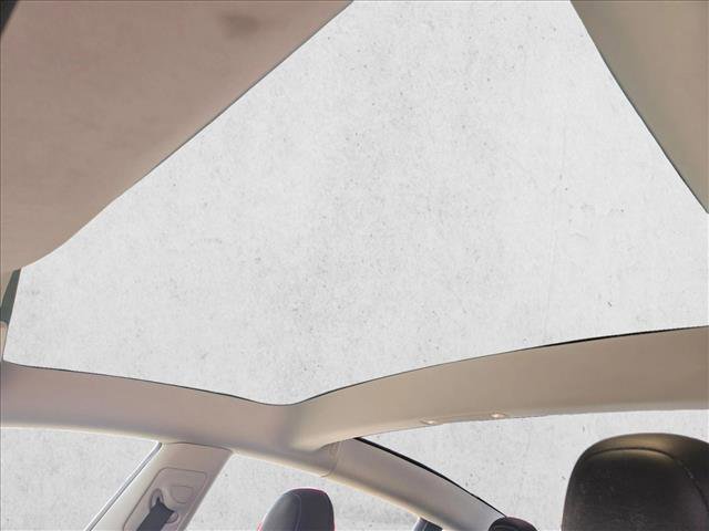 Used 2022 Tesla Model 3 RWD image 18