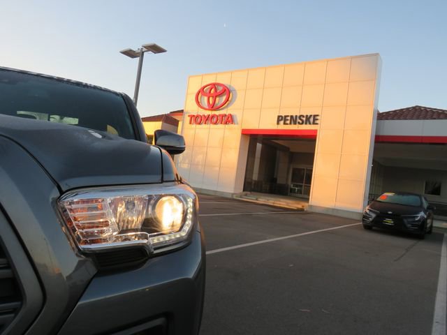 Certified 2022 Toyota Tacoma TRD Off-Road w/ Technology Package image 4