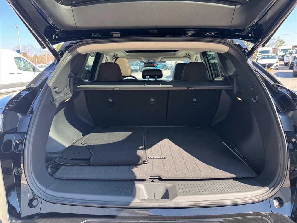 New 2026 Nissan Murano Platinum w/ Cargo Package AWD/4WD image 10