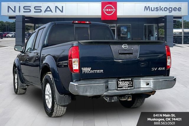 Used 2018 Nissan Frontier SV image 4