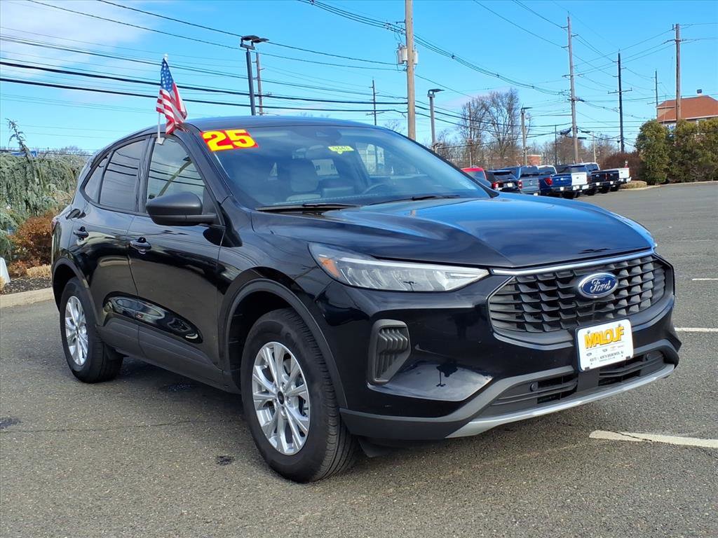 New 2025 Ford Escape Active w/ Cold Weather Package