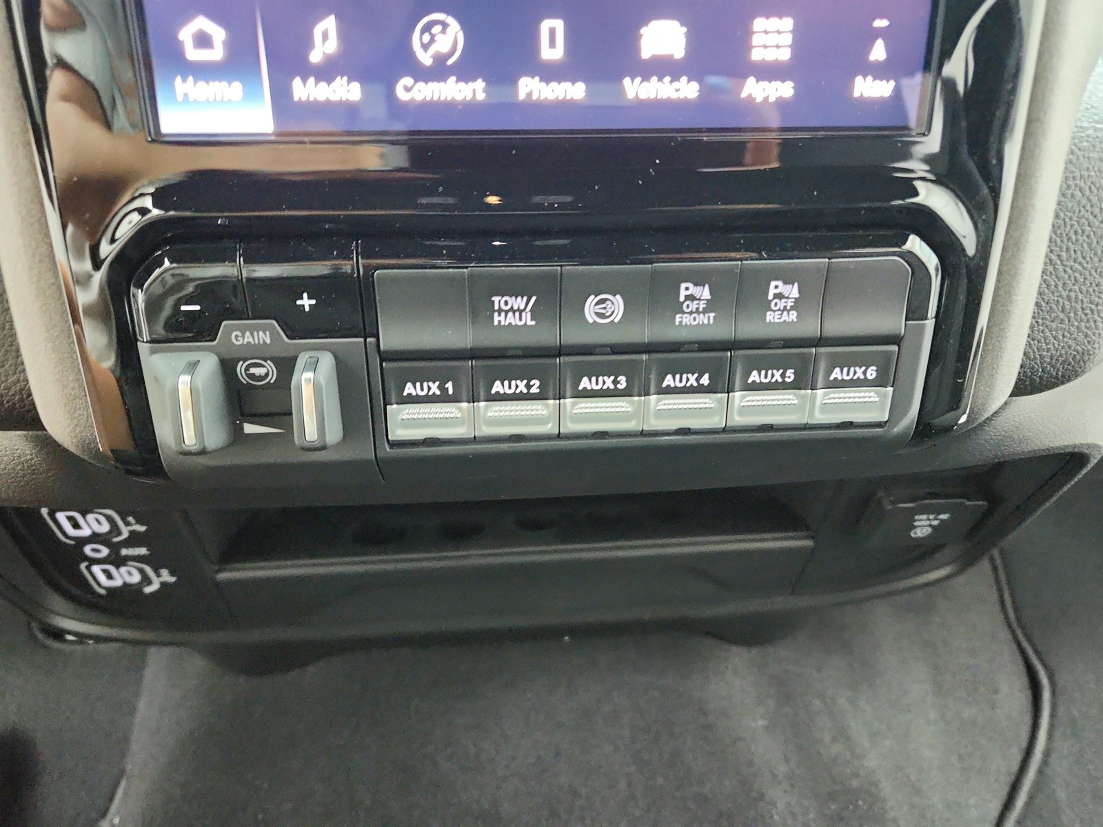 New 2026 RAM 2500 Tradesman AWD/4WD image 27