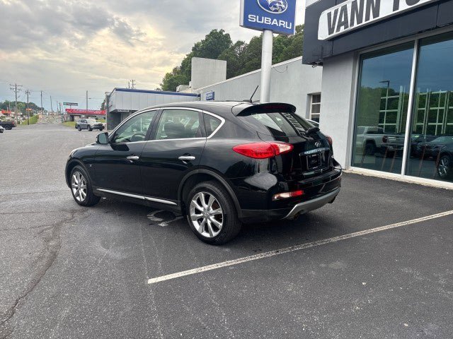 Used 2017 INFINITI QX50 AWD image 2