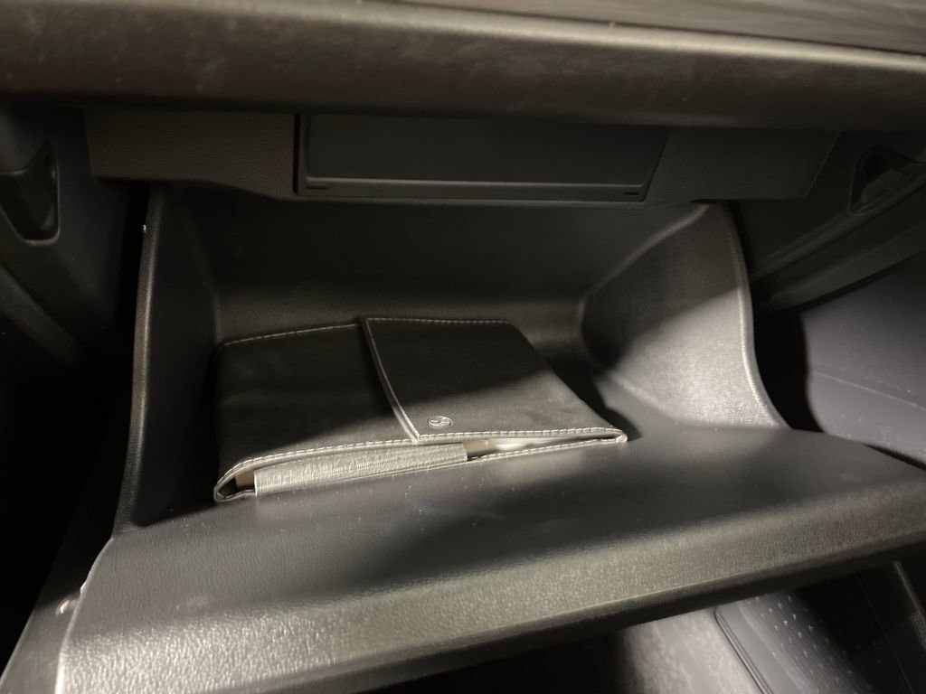 Used 2022 Volkswagen Jetta SEL image 25