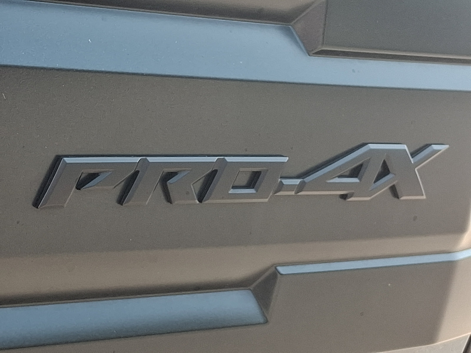 Certified 2025 Nissan Frontier PRO-4X AWD/4WD image 30