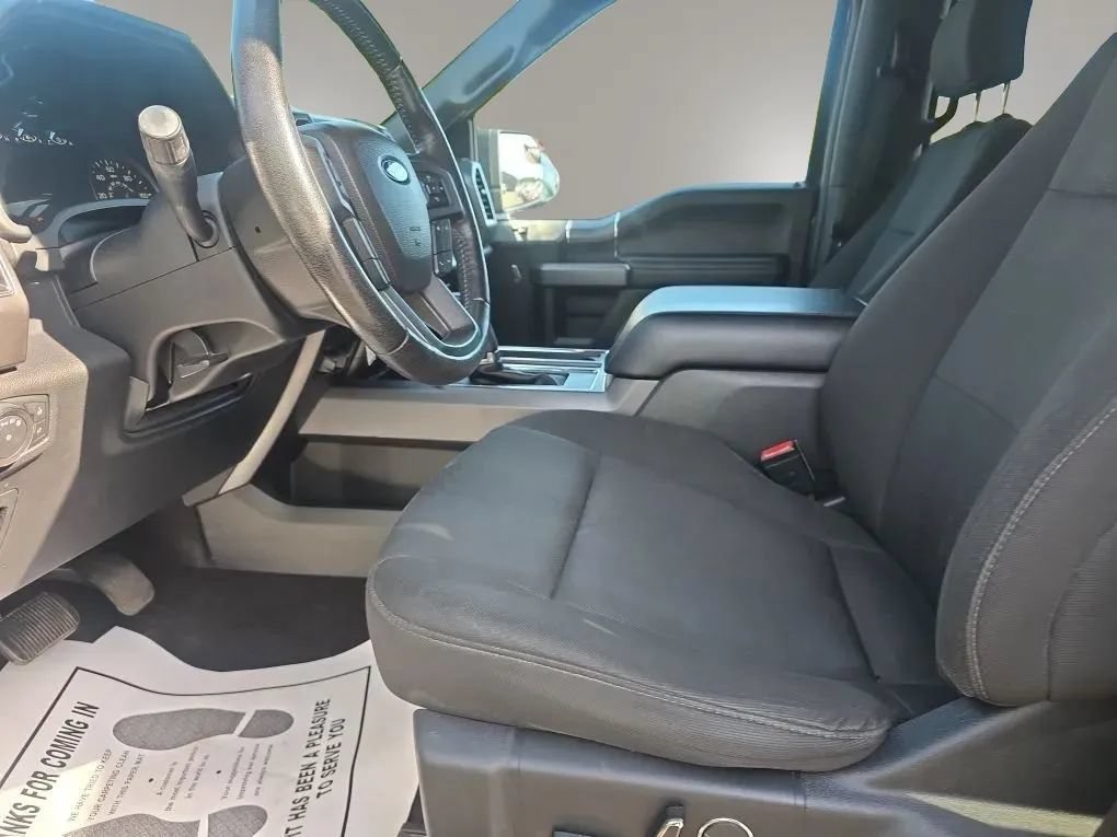 Used 2018 Ford F150 XLT w/ Equipment Group 302A Luxury AWD/4WD image 9