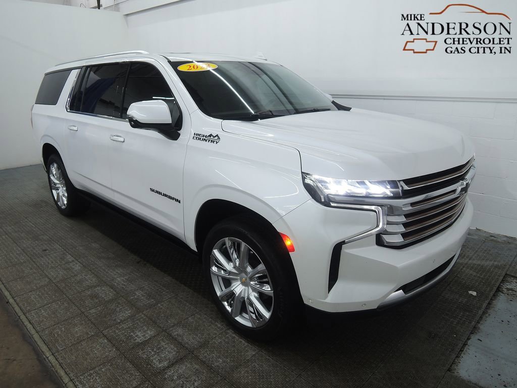 Used 2023 Chevrolet Suburban High Country w/ Advanced Technology Package video 1