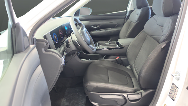 New 2026 Hyundai Tucson Blue SE AWD/4WD image 9