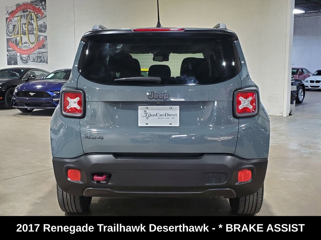 Used 2017 Jeep Renegade Trailhawk image 10