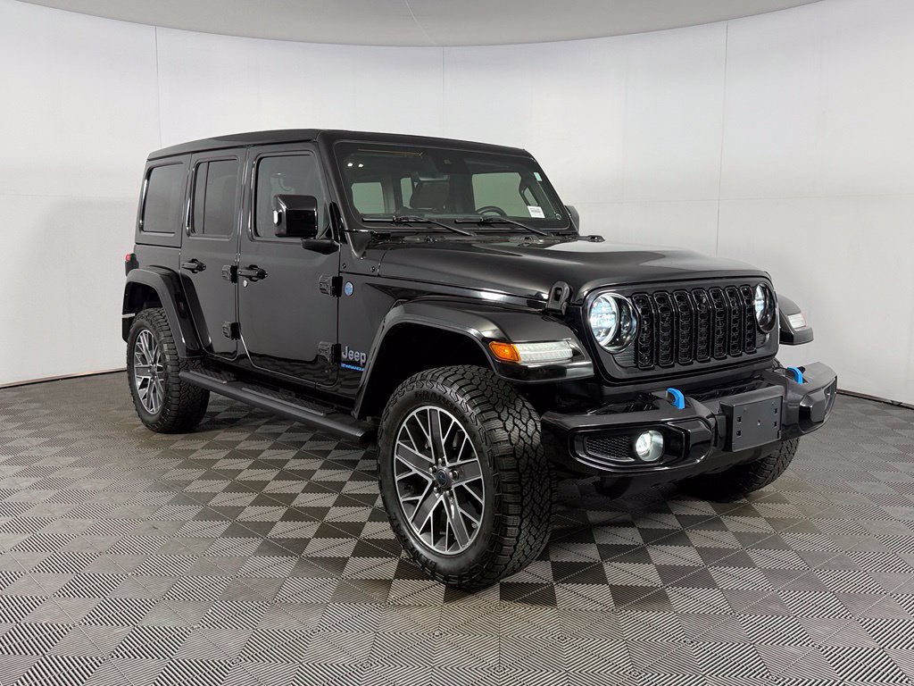 Used 2024 Jeep Wrangler High Altitude AWD/4WD image 4