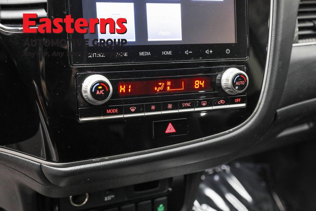 Used 2020 Mitsubishi Outlander SEL image 18