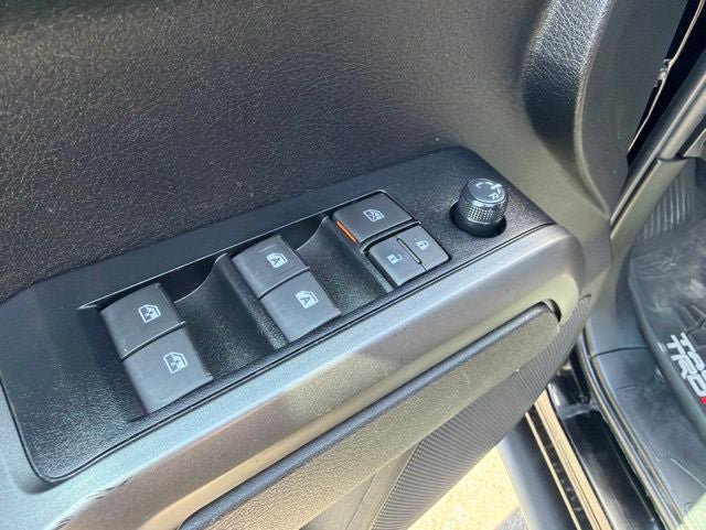 Used 2023 Toyota Tacoma TRD Pro AWD/4WD image 23