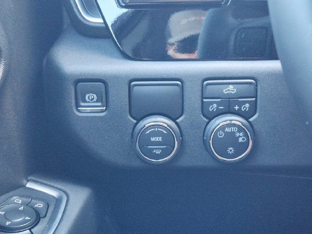 Used 2024 Chevrolet Silverado 1500 LT w/ Protection Package RWD image 23