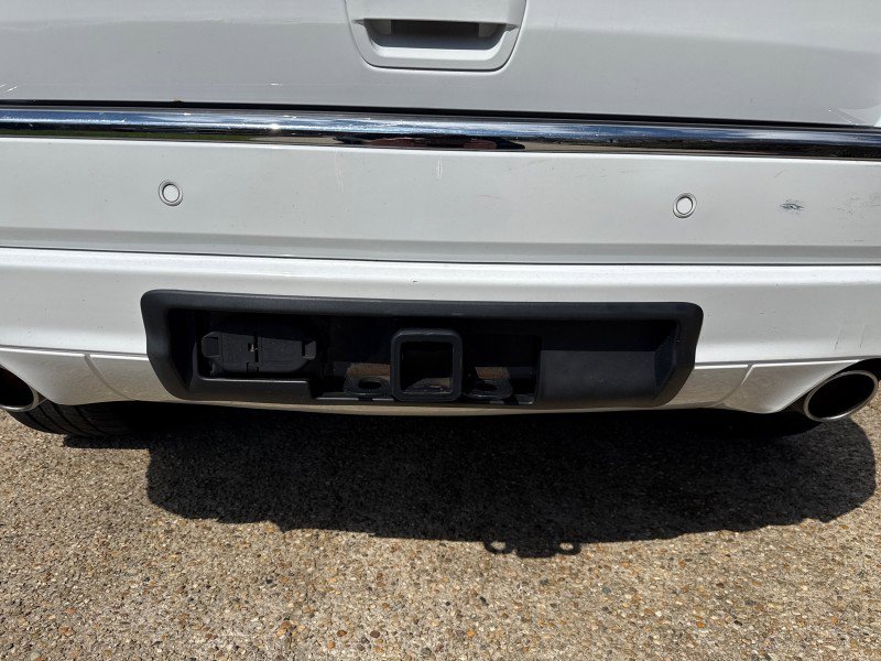 Used 2015 Jeep Grand Cherokee Overland w/ Advanced Technology Group image 40