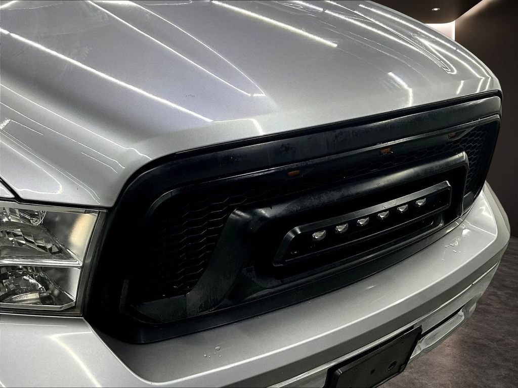 Used 2021 RAM 1500 Classic SLT AWD/4WD image 31